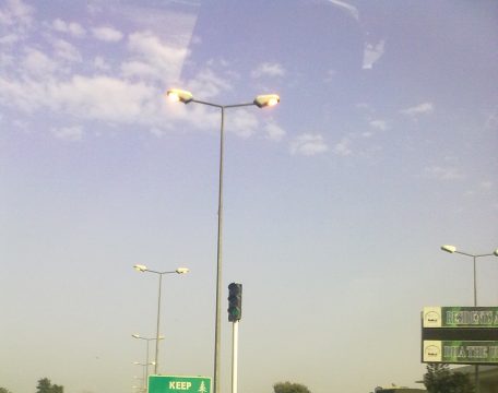 Automatic Street Light