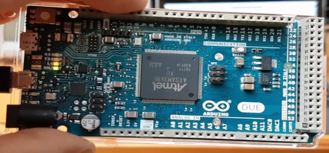 Matlab interfacing with Arduino