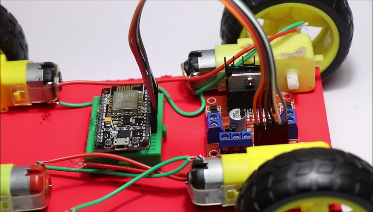 ESP8266 Car