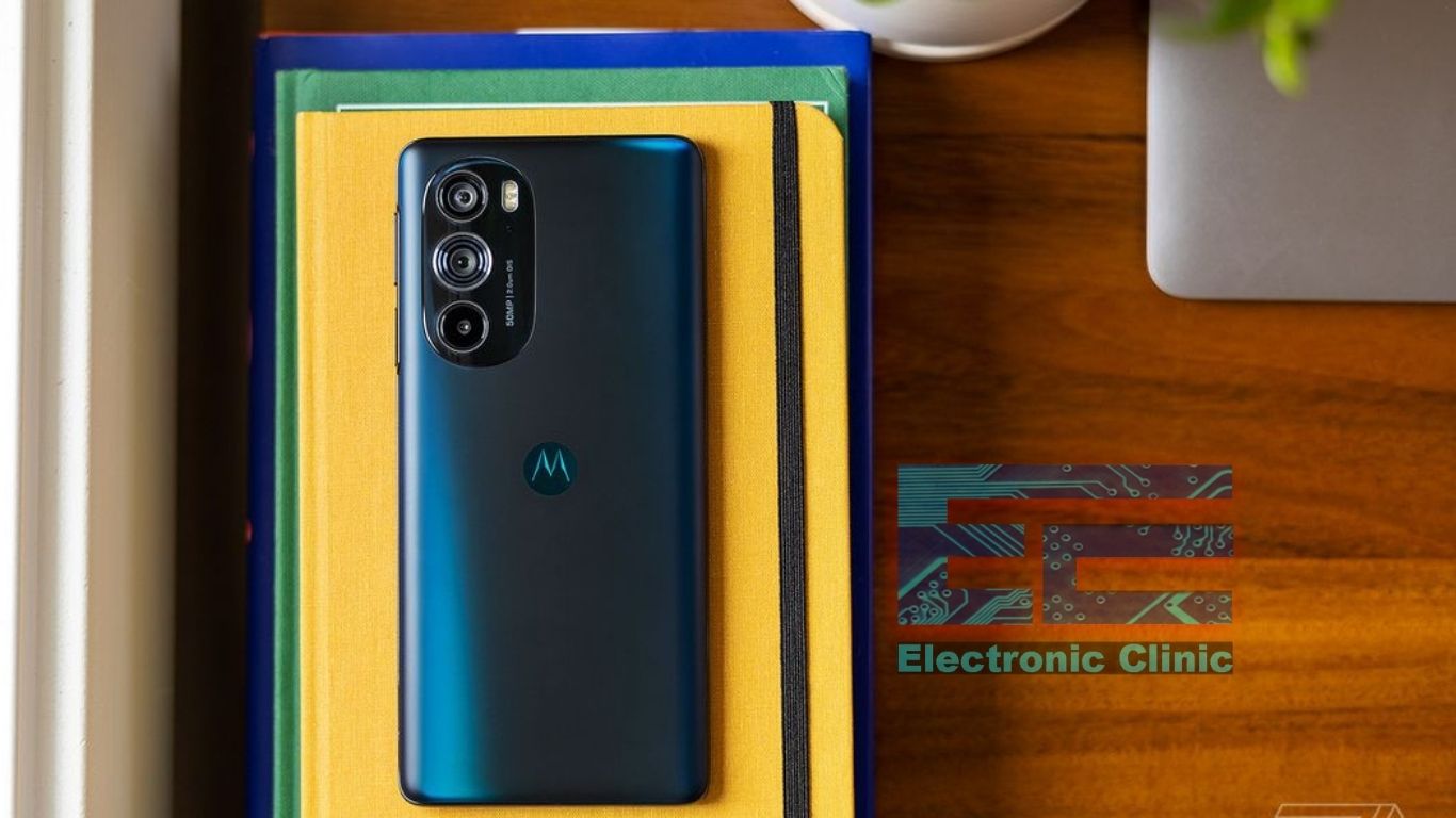 Motorola Edge+ (2022)