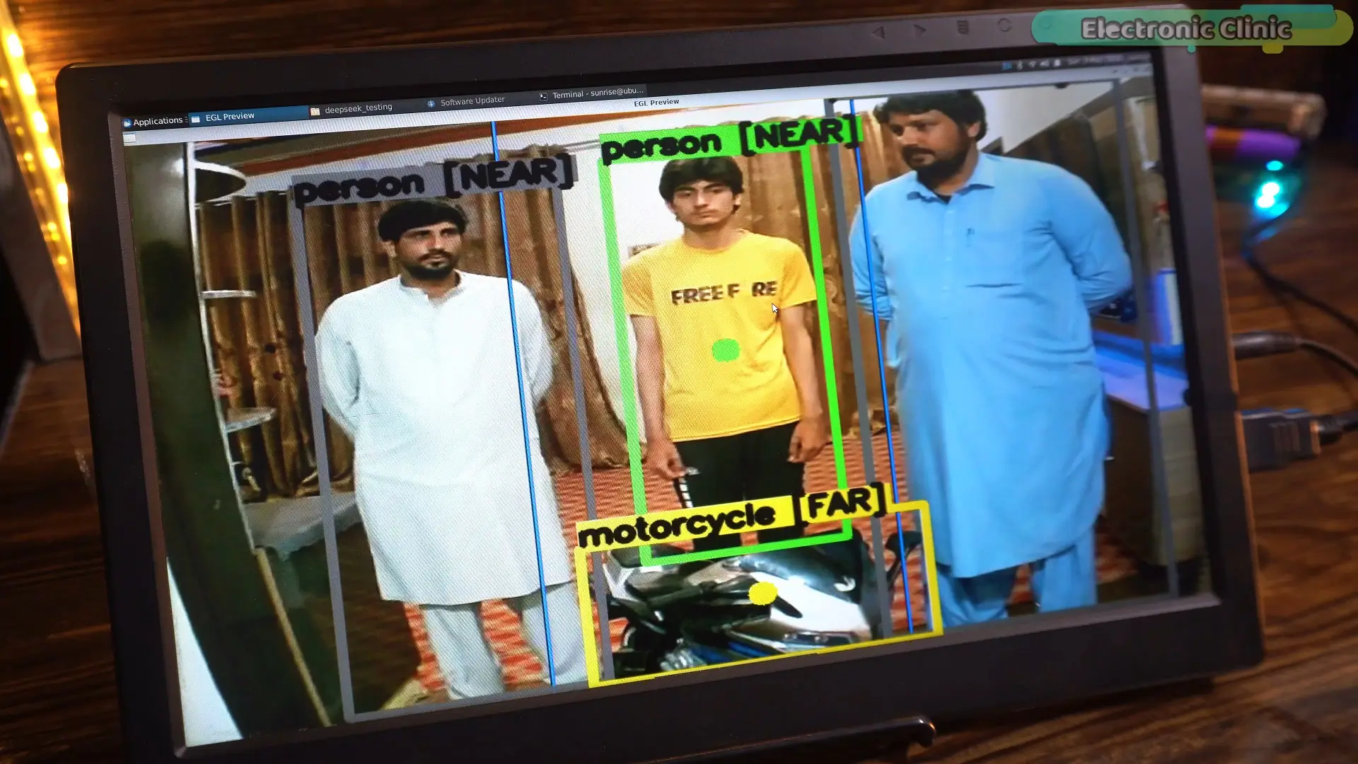 DeepSeek RDK X5 real-time multi-object detection using AI vision