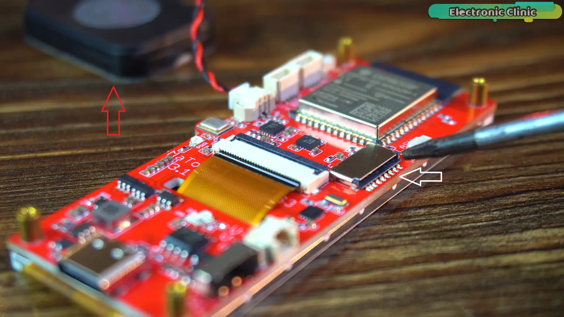 ESP32-S3 MaTouch speaker and SD card slot features