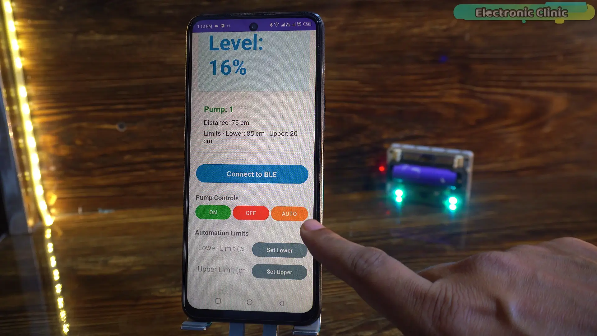 Pump control buttons in a smartphone app for the ESP32 water tank level sensor