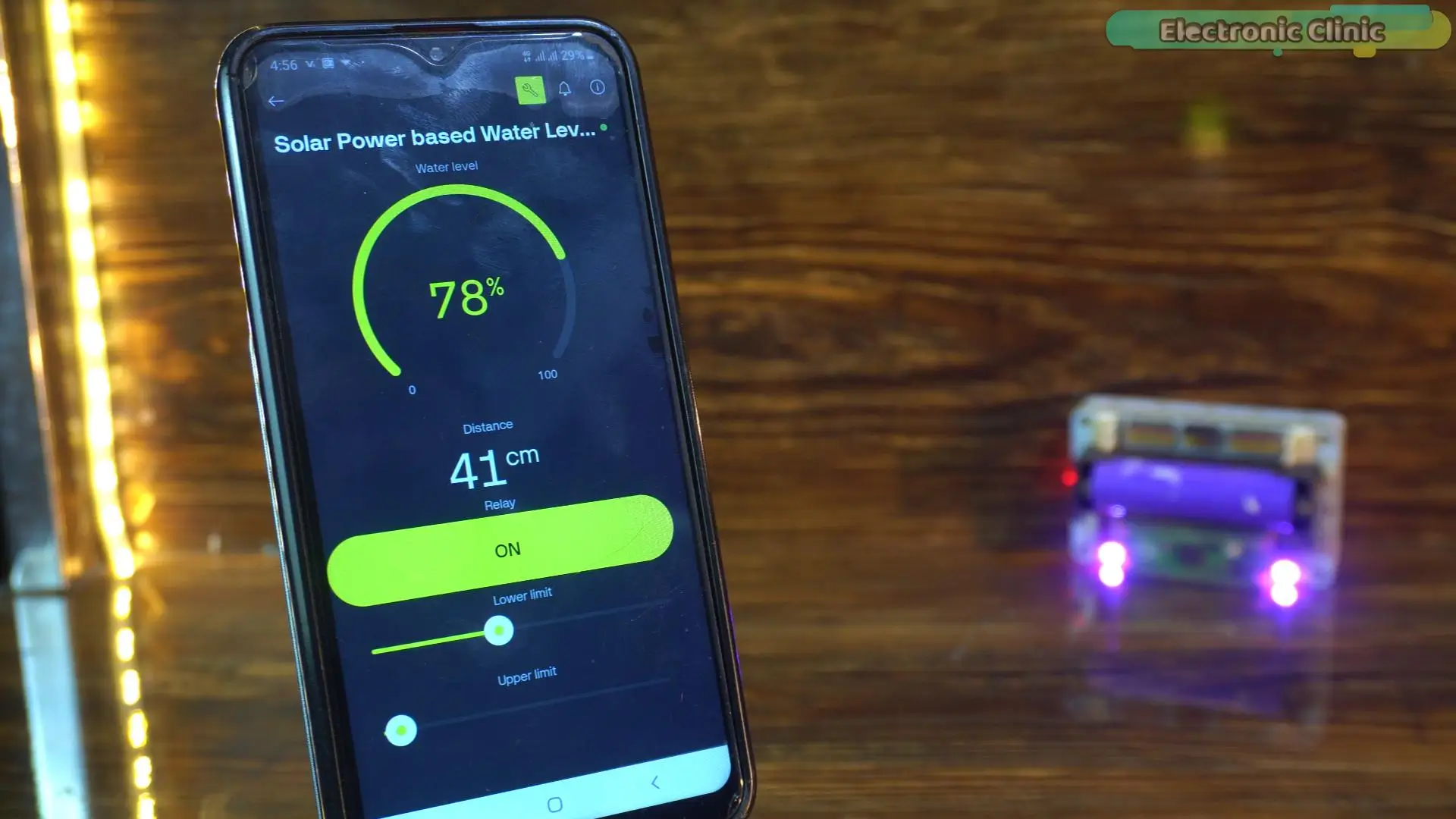 Solar-powered water tank level sensor using ESP32 and Blynk IoT